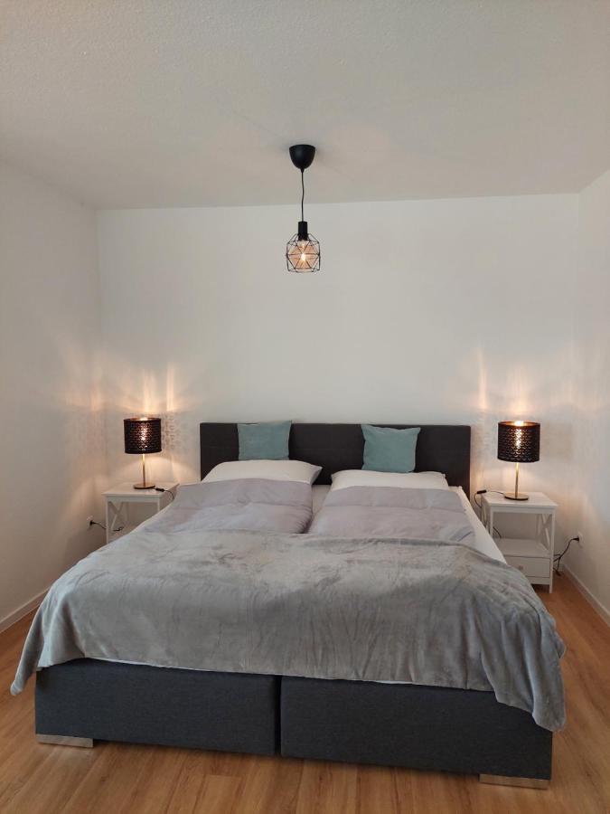 Moderne Wohnung Mit Vollausstattung In Ruhiger Lage, W-Lan Grossrohrsdorf 外观 照片