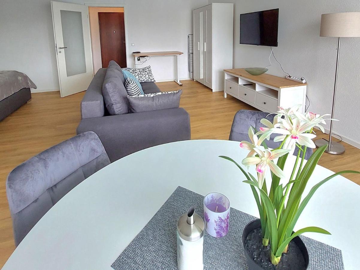 Moderne Wohnung Mit Vollausstattung In Ruhiger Lage, W-Lan Grossrohrsdorf 外观 照片