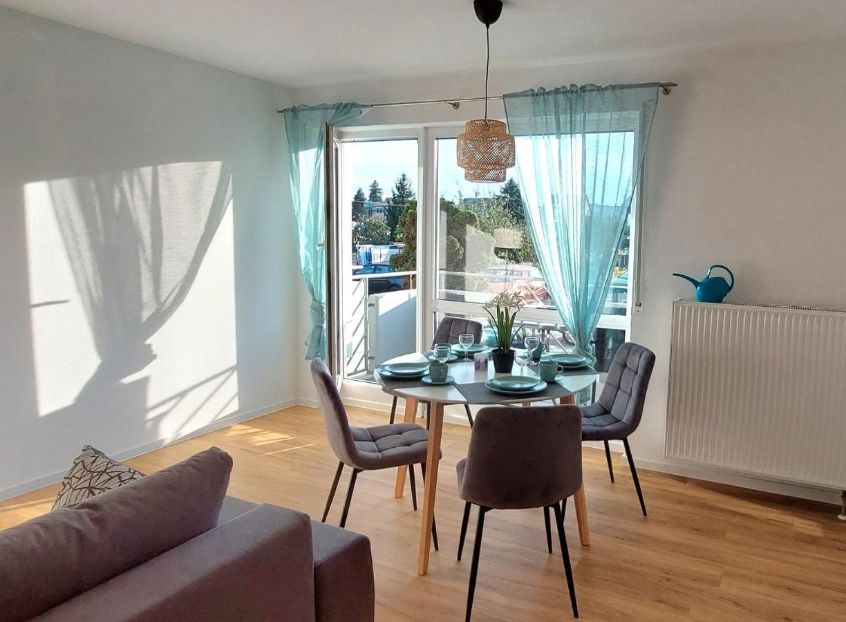 Moderne Wohnung Mit Vollausstattung In Ruhiger Lage, W-Lan Grossrohrsdorf 外观 照片