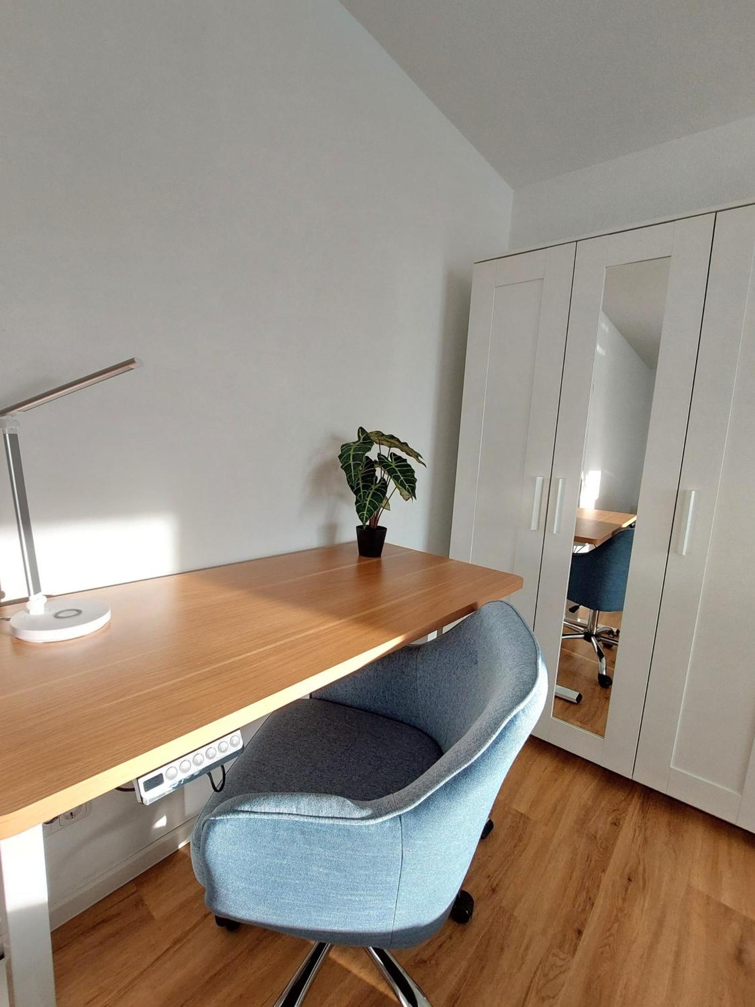 Moderne Wohnung Mit Vollausstattung In Ruhiger Lage, W-Lan Grossrohrsdorf 外观 照片